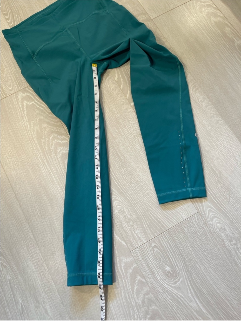 Lululemon Swift Speed High-Rise Crop 23" Teal Lagoon Green size 6 - Picture 10 of 16